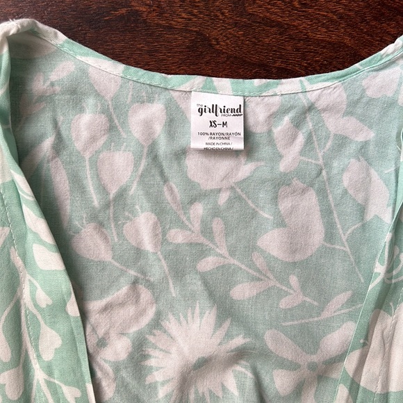 The Girlfriend Floral Cover Up Top - Picture 5 of 7